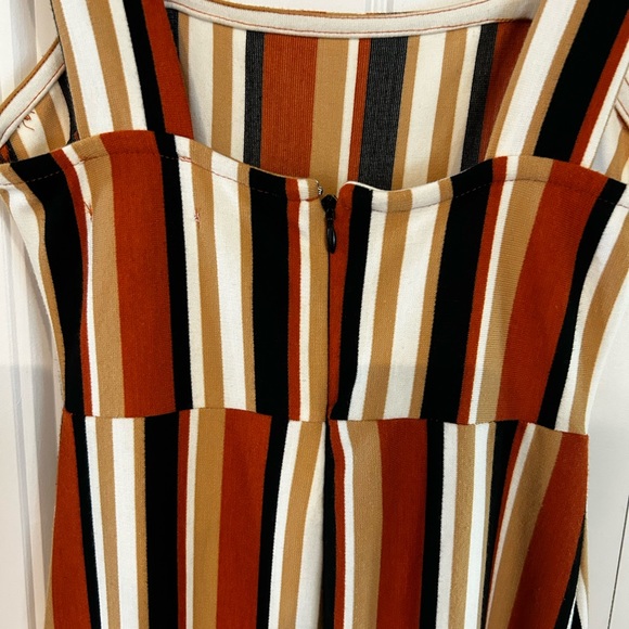 Urban Outfitters Delaney Jumpsuit size XS - Picture 7 of 13